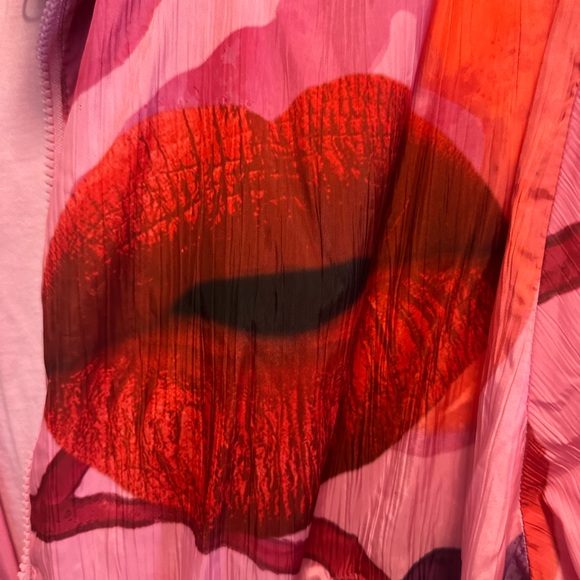 Desigual M. Christian Lacroix Lips Jacket. Pink and Red Hooded Jacket - Picture 6 of 8